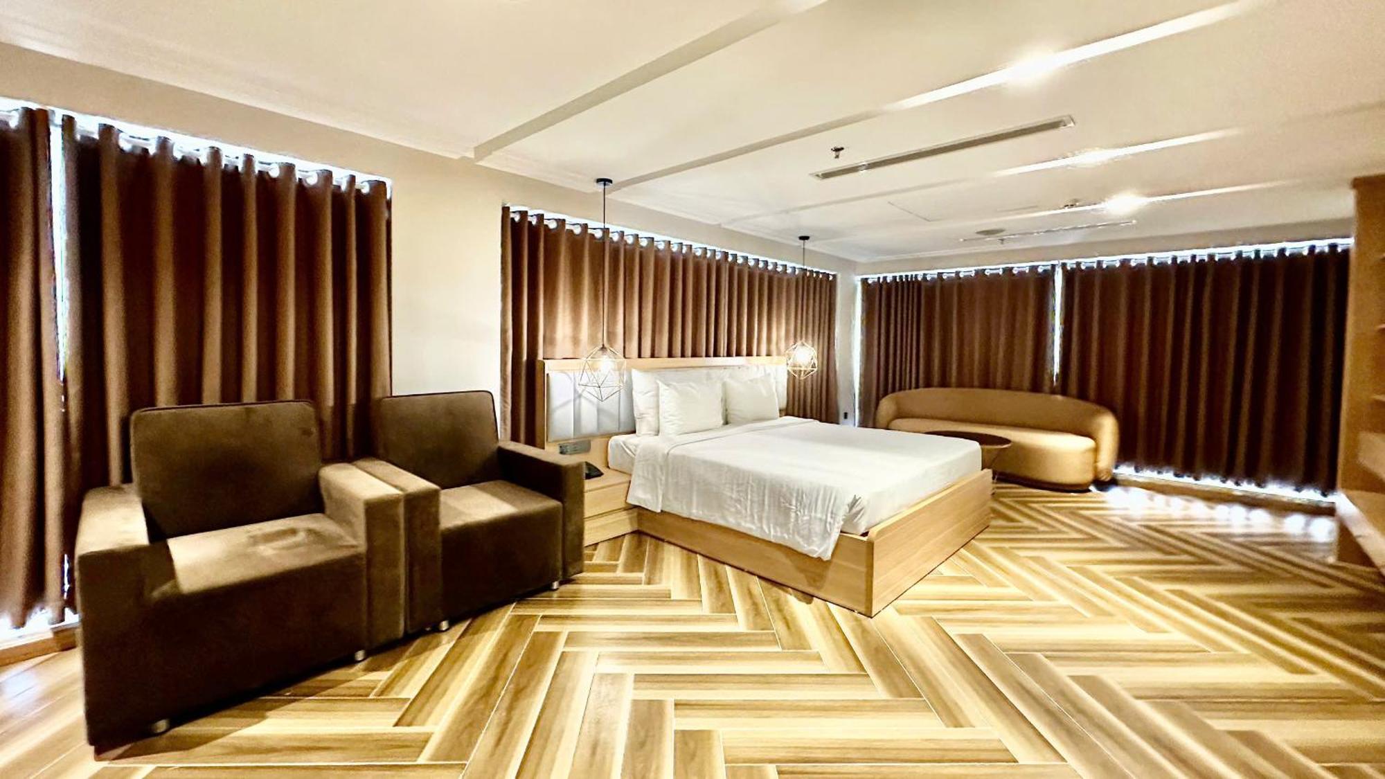 Adela Boutique Hotel - Infinity Pool Da Nang Exterior photo